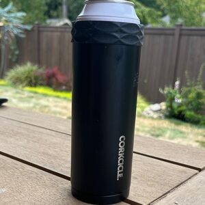 Corkcicle Black Insulated Slim Artican Can Cooler